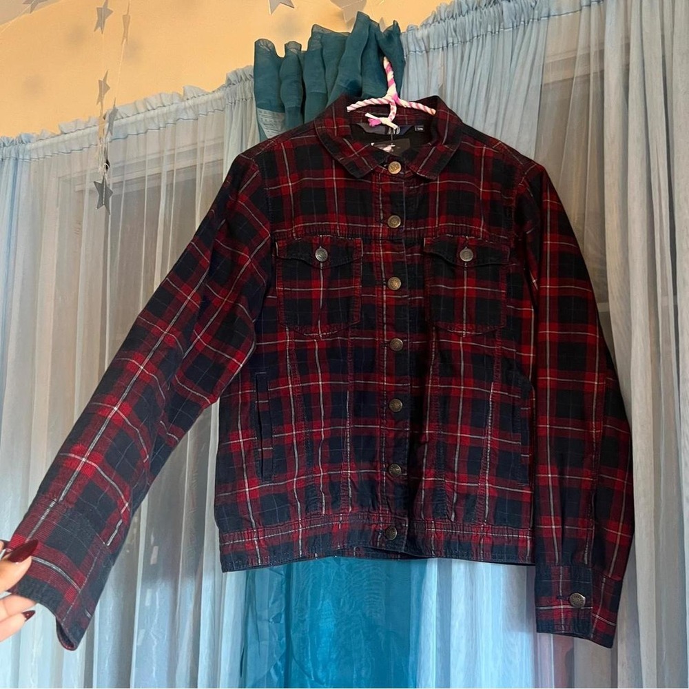 AND Plaid Corduroy Button-Up Jacket
